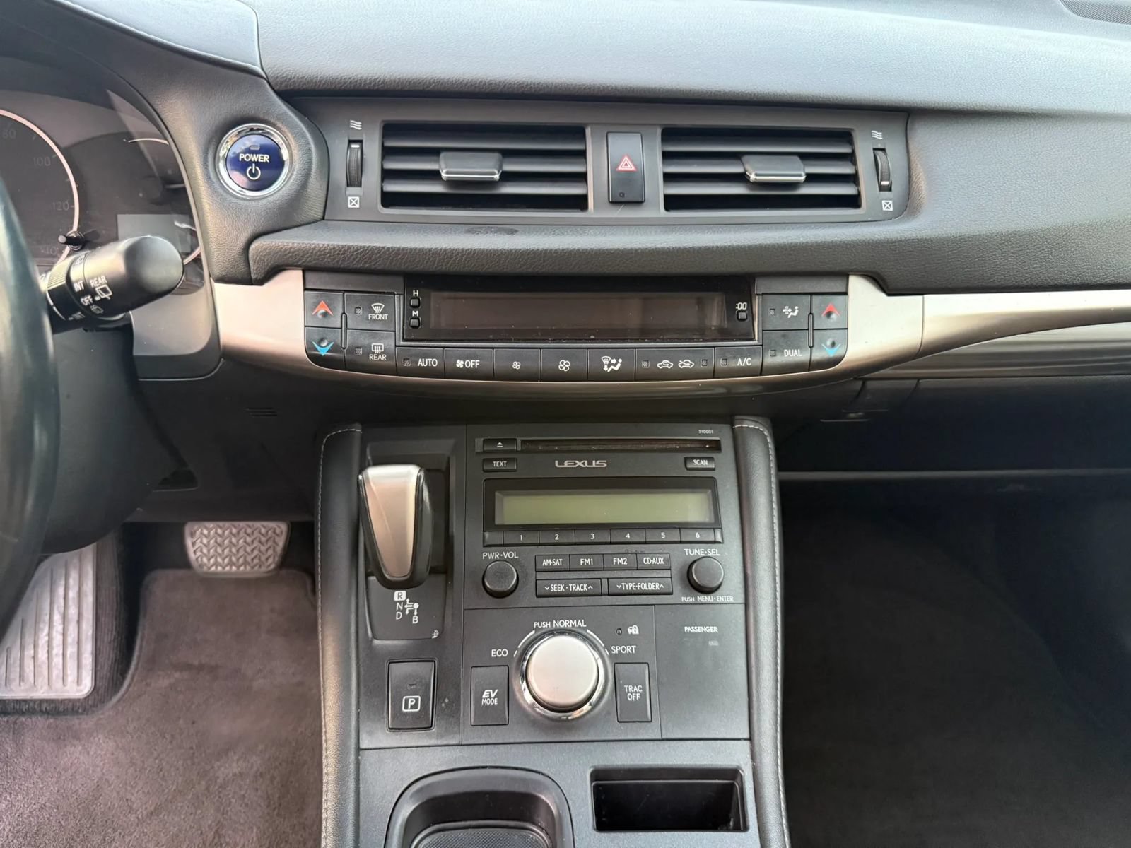 Used 2014 Lexus CT 200h FWD image 18