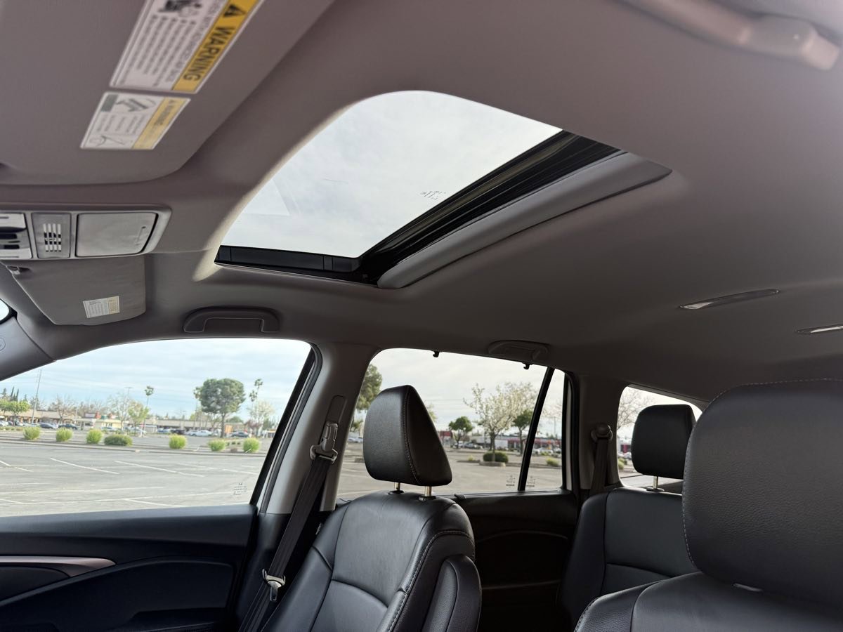 Used 2022 Honda Pilot EX-L image 12