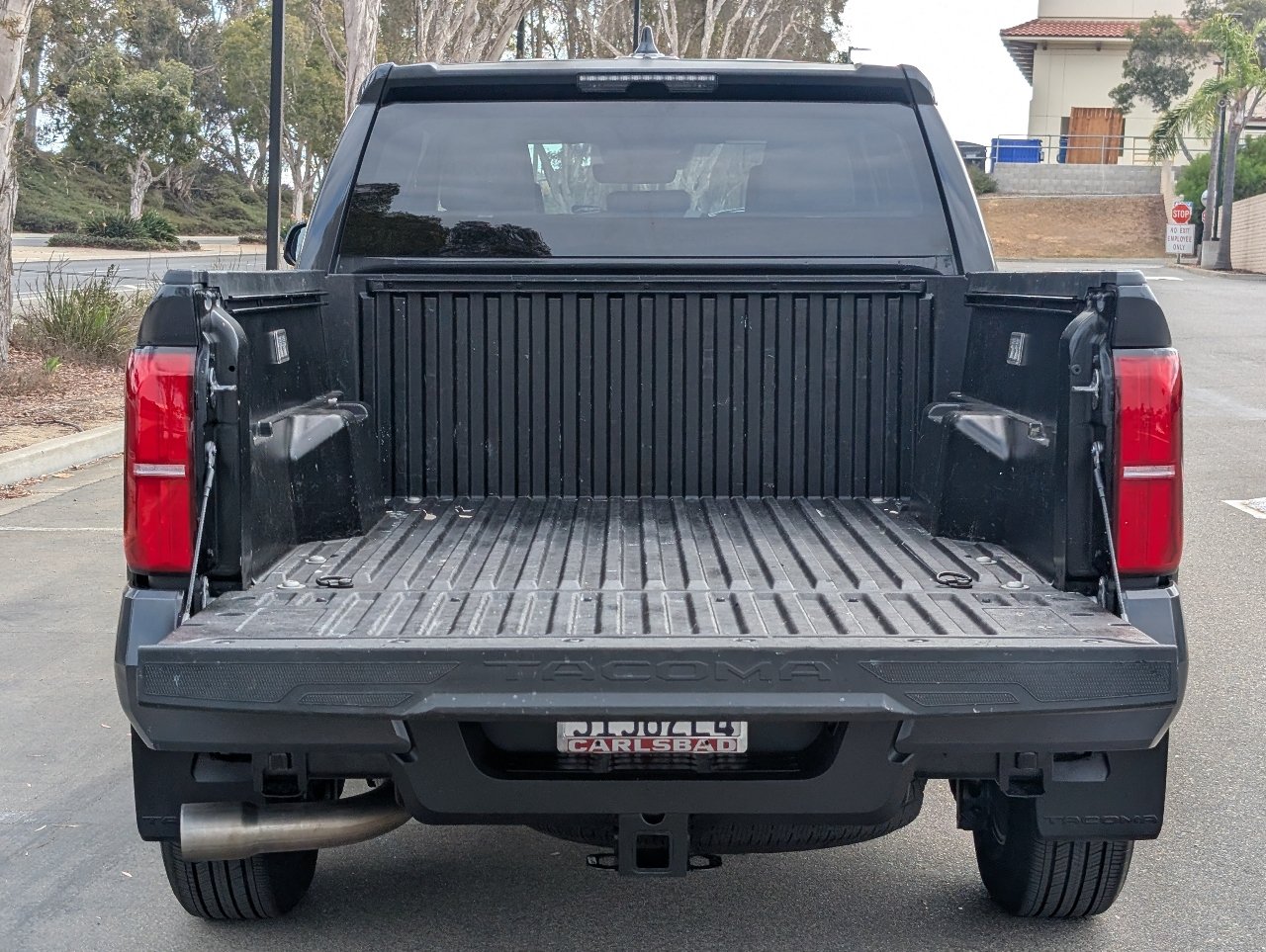 Used 2026 Toyota Tacoma SR5 RWD image 9