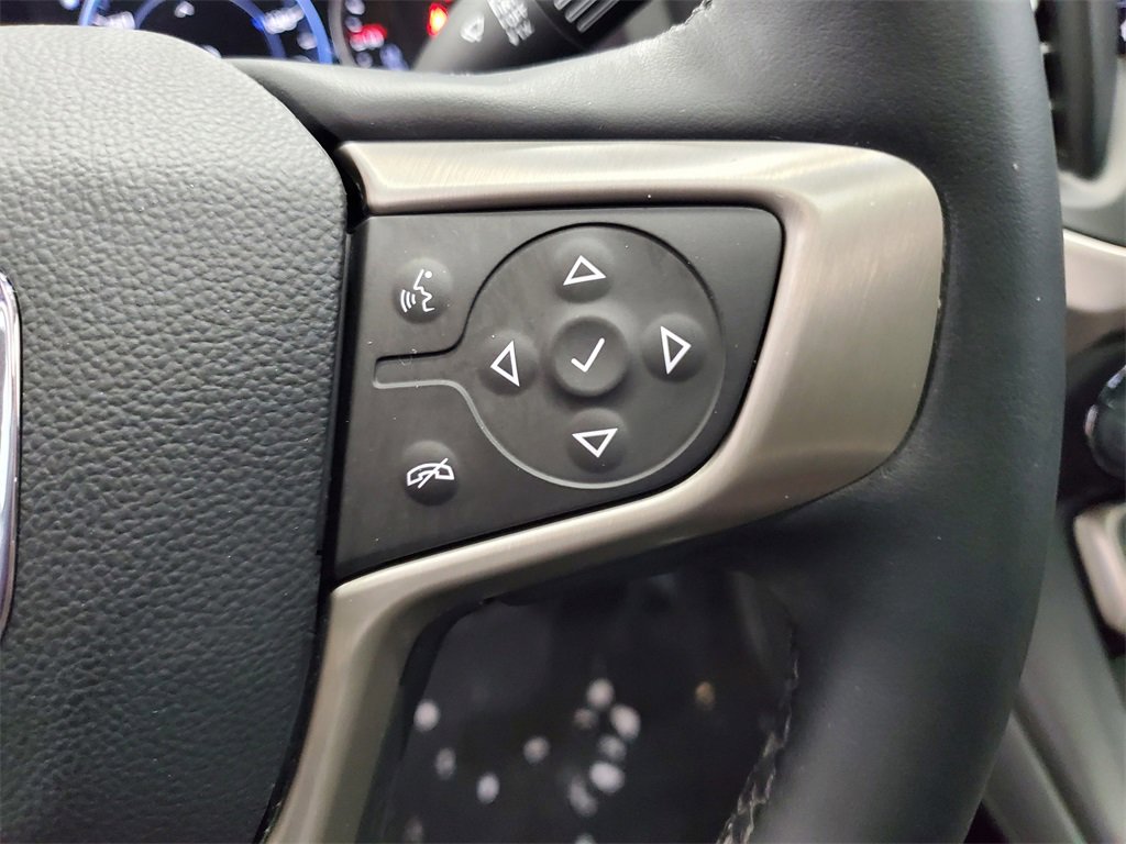 Used 2023 GMC Acadia Denali w/ Black Diamond Edition image 17