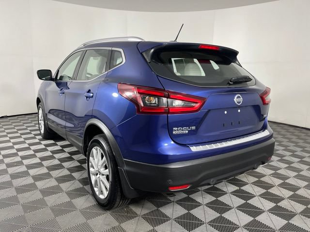Used 2022 Nissan Rogue Sport SV FWD image 8