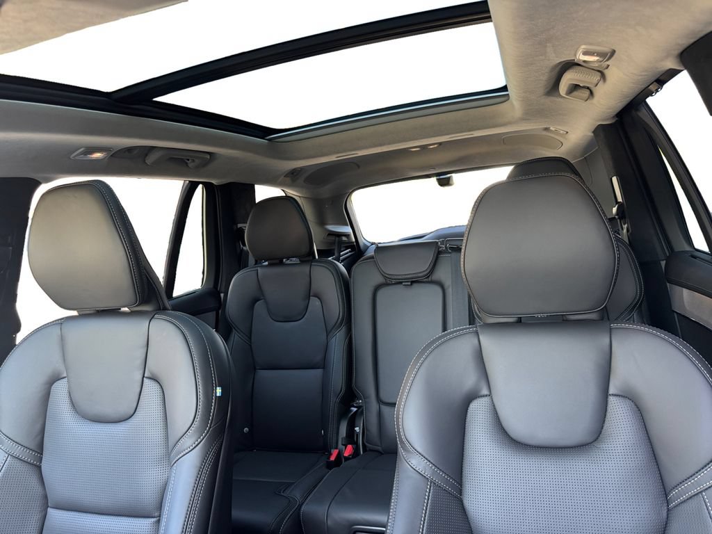 New 2026 Volvo XC90 B6 Ultra w/ Lounge Package AWD/4WD image 25