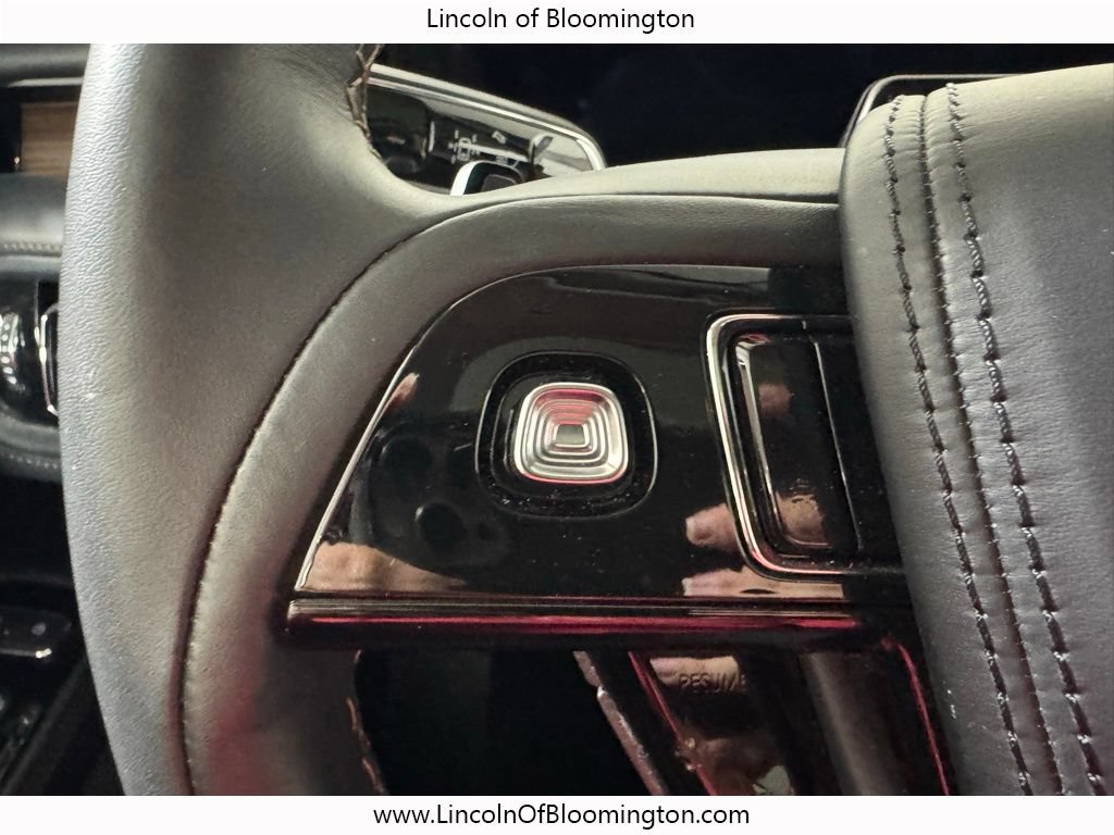 Certified 2025 Lincoln Aviator Reserve w/ Illumination Package AWD/4WD image 43