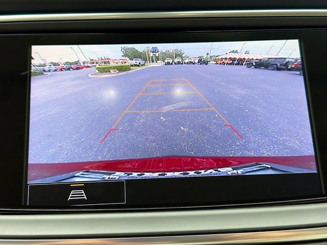 Used 2023 Buick Enclave Essence FWD image 13
