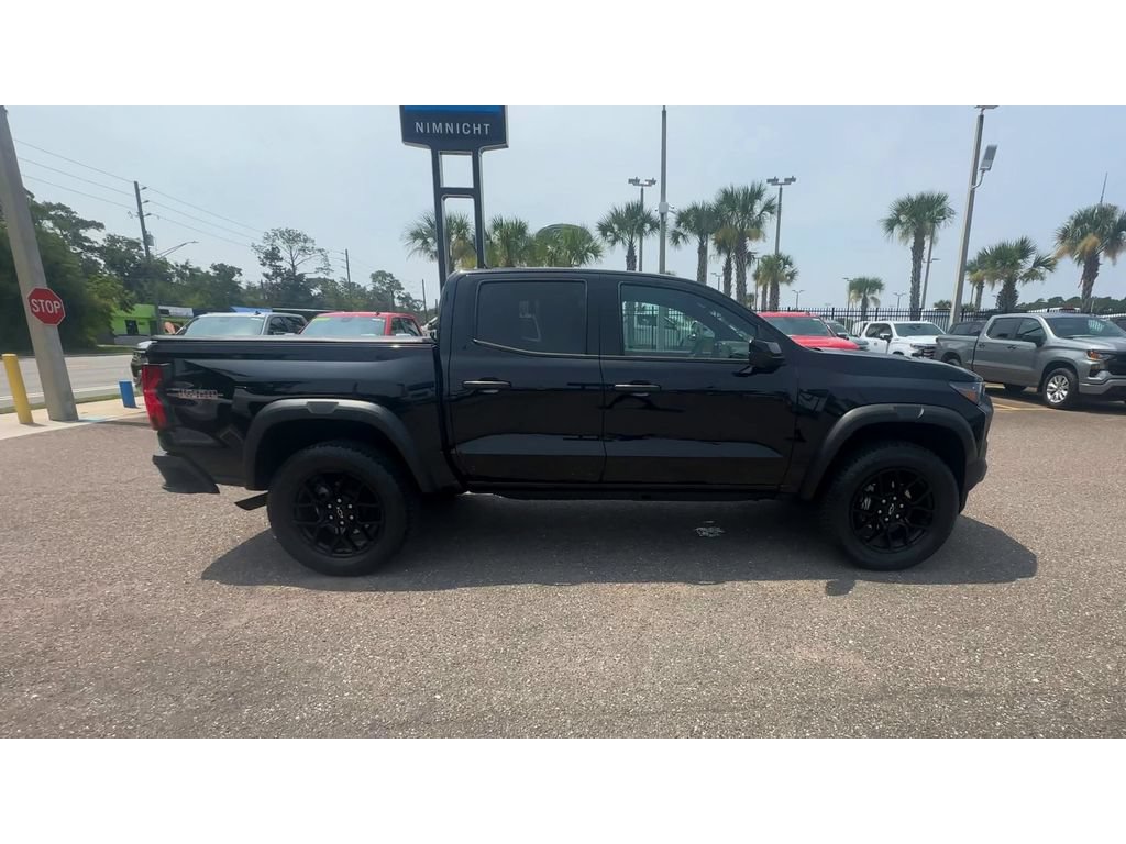 Used 2024 Chevrolet Colorado Trail Boss w/ LPO, Dark Essentials Package AWD/4WD image 9