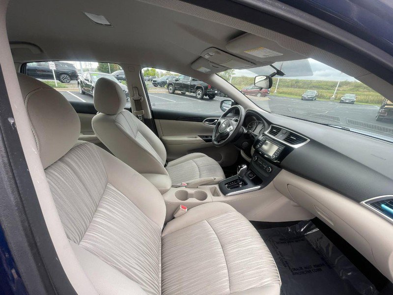 Used 2017 Nissan Sentra SV w/ Driver's Assist Package image 6