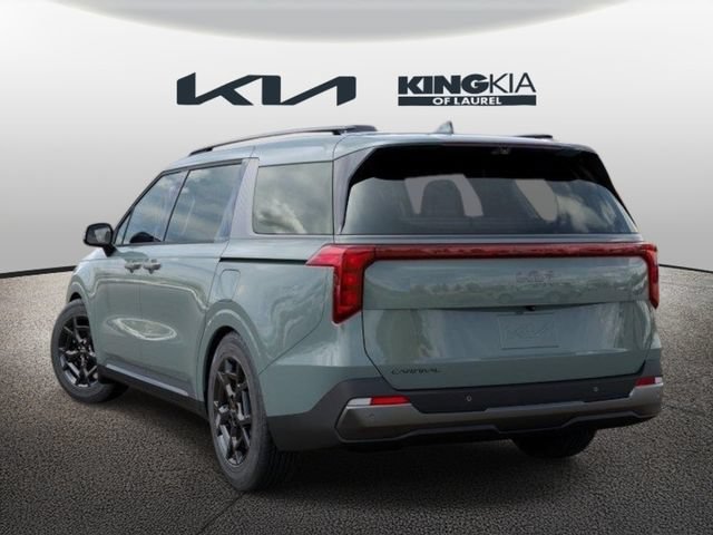 New 2027 Kia Carnival EX FWD image 4