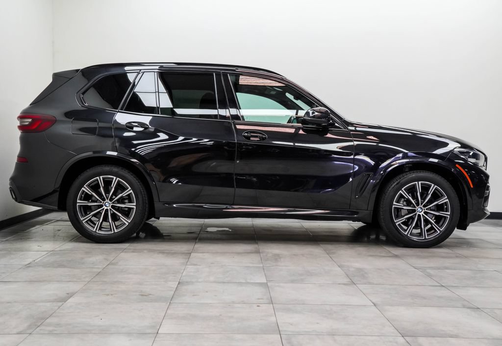 Used 2023 BMW X5 xDrive40i w/ M Sport Package AWD/4WD image 7