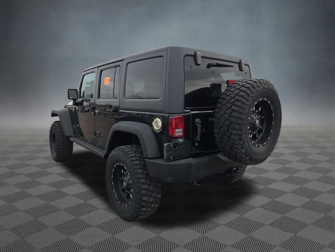 Used 2016 Jeep Wrangler Unlimited Rubicon w/ Connectivity Group AWD/4WD image 4