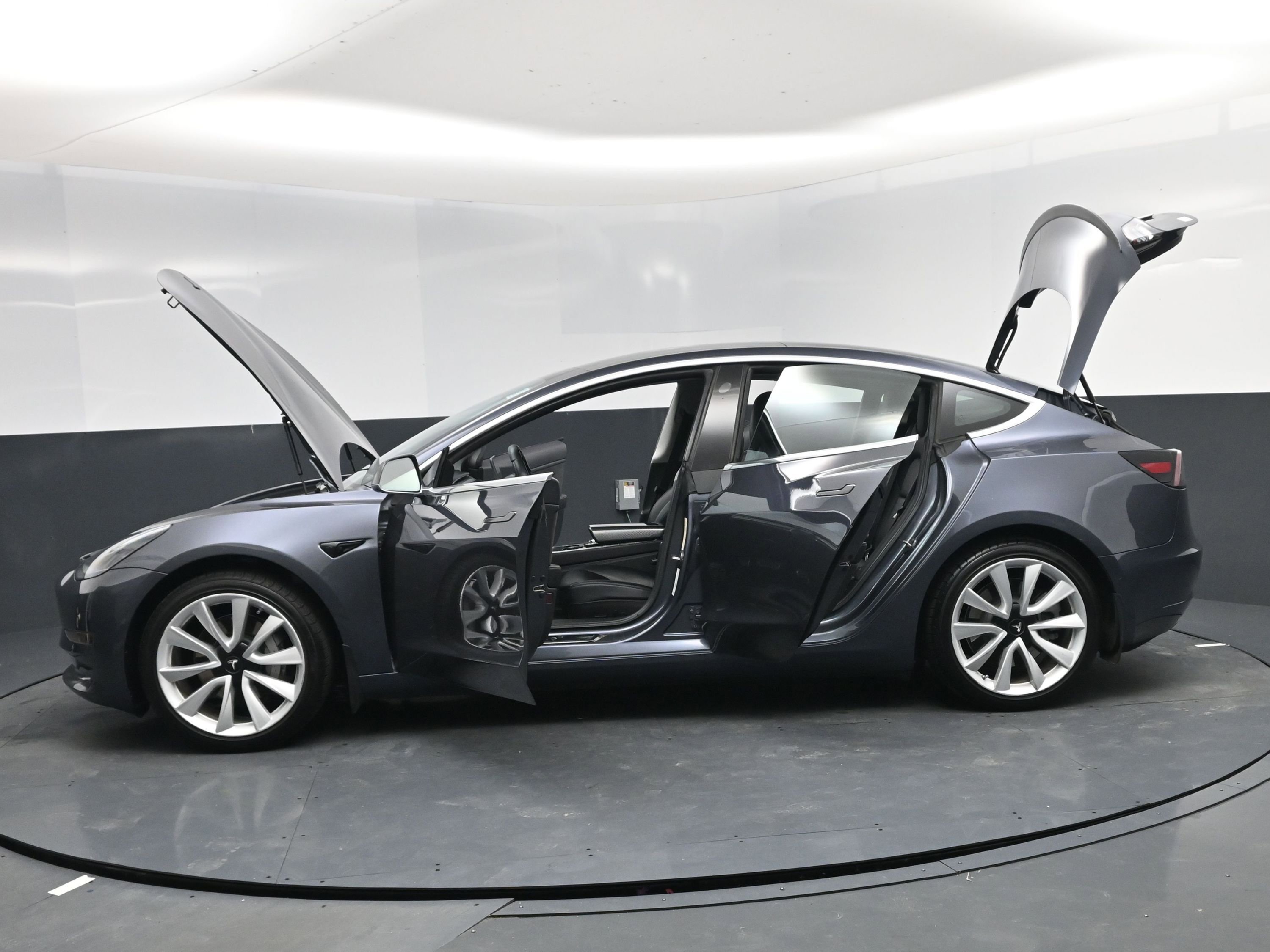 Used 2020 Tesla Model 3 Standard Range image 21