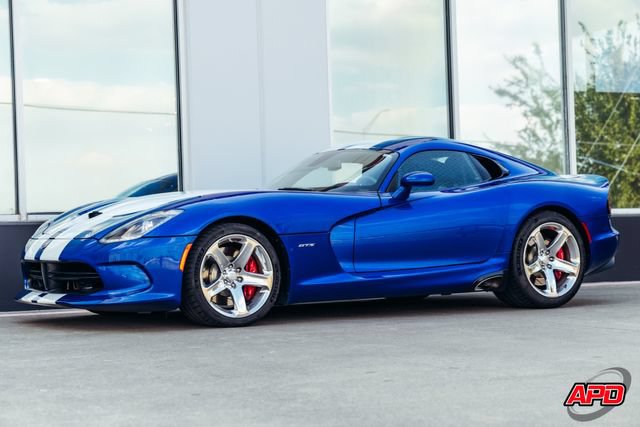 Used 2013 SRT Viper GTS w/ GTS Laguna Interior Pkg RWD image 9