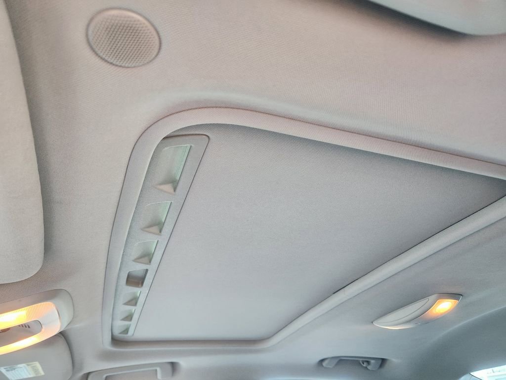 Used 2011 Volvo S80 3.2 image 16