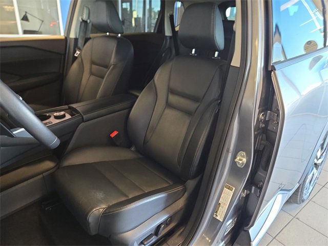 Used 2023 Nissan Rogue SL image 11