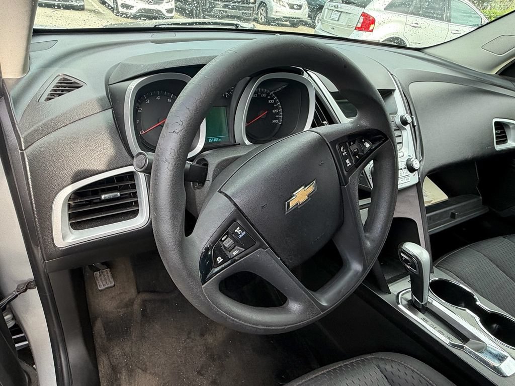 Used 2015 Chevrolet Equinox LS FWD image 8