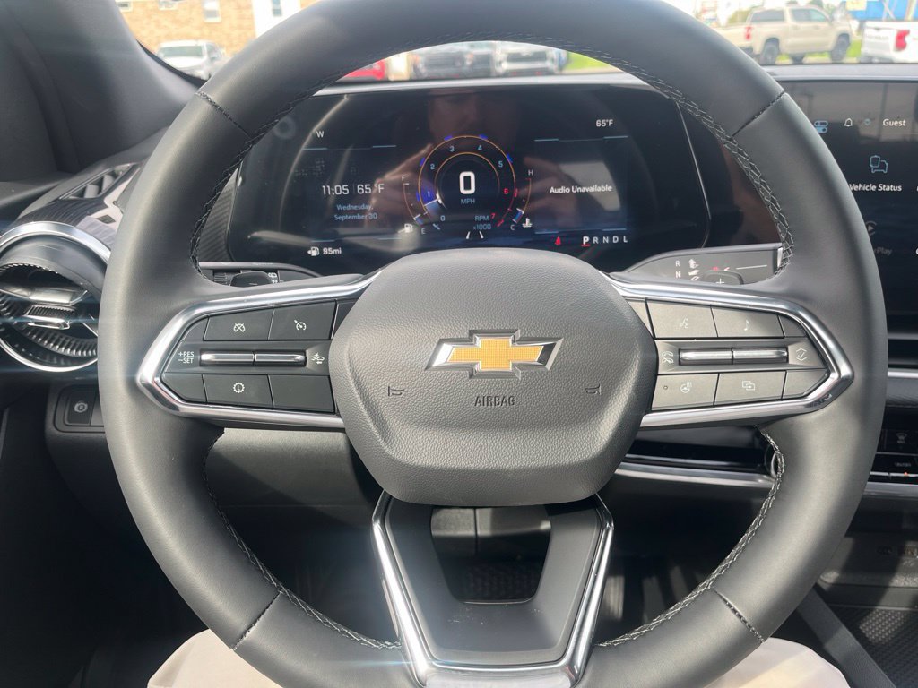 New 2027 Chevrolet Equinox LT FWD image 17
