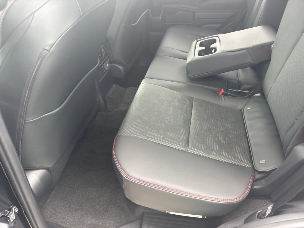 Used 2025 Toyota 4Runner TRD Pro AWD/4WD image 17