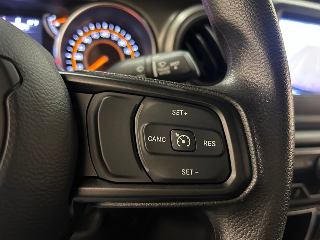 Used 2022 Jeep Wrangler Unlimited Sport AWD/4WD image 25