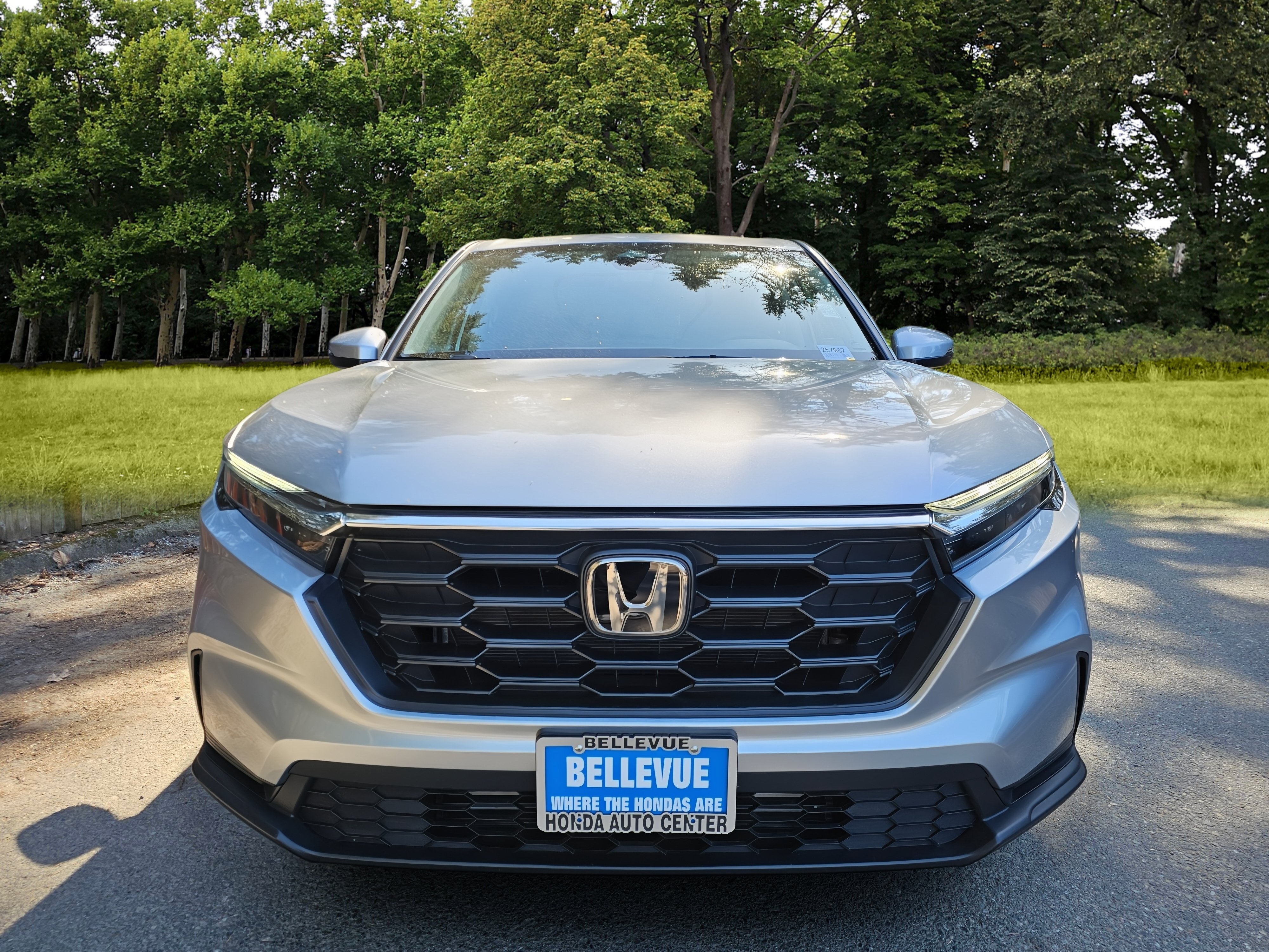 Certified 2025 Honda CR-V LX image 2