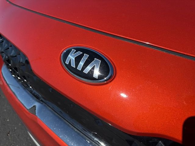 Used 2020 Kia Niro Touring image 31