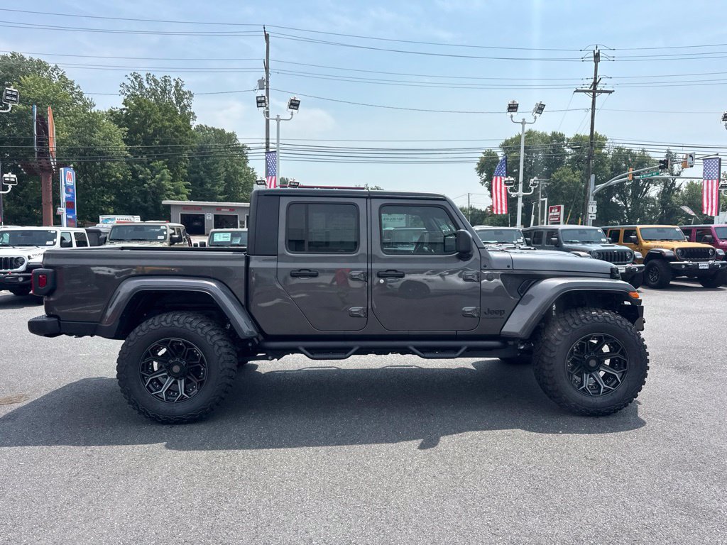 New 2026 Jeep Gladiator Sport AWD/4WD image 4