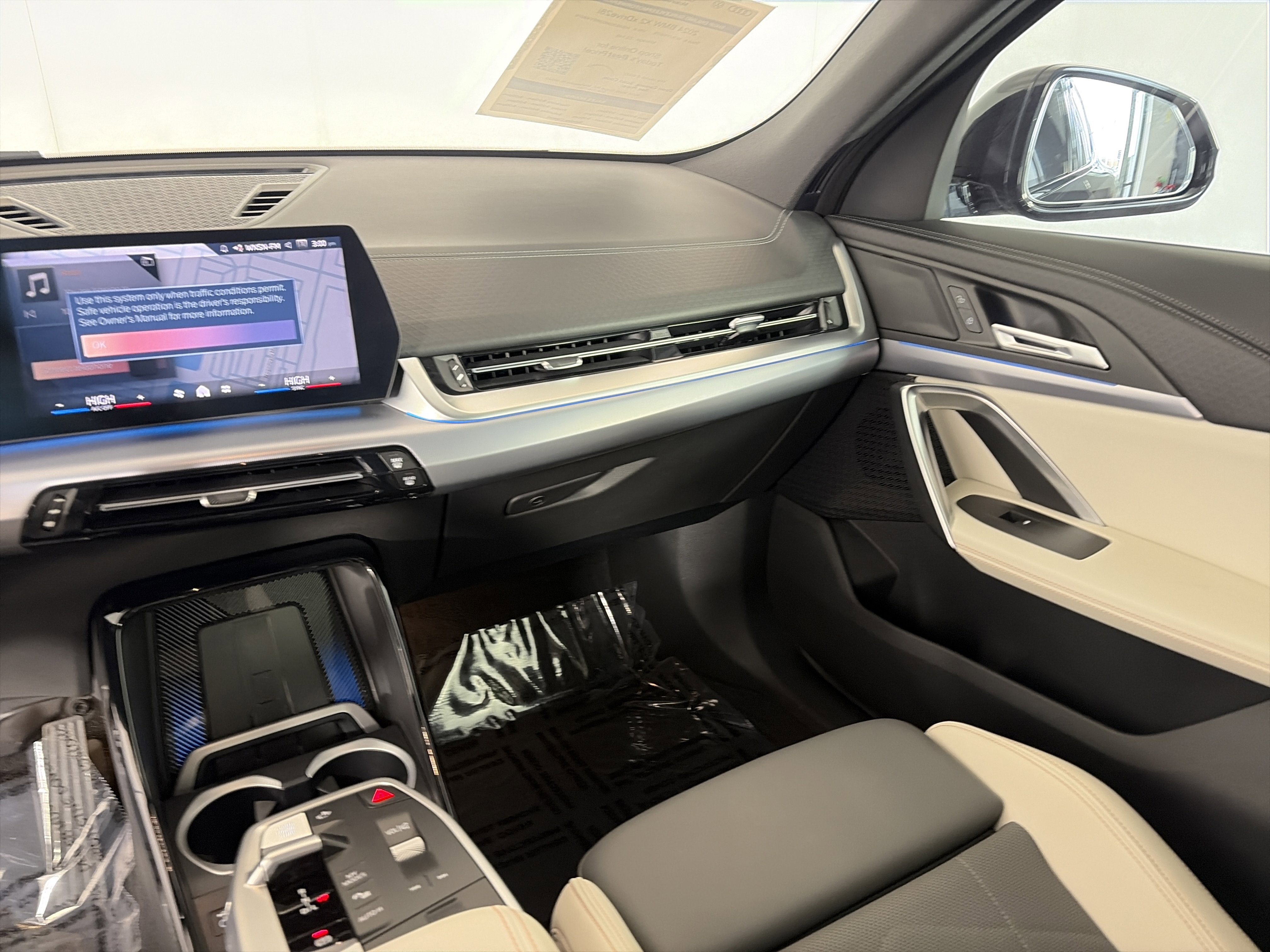 Used 2024 BMW X2 xDrive28i w/ Convenience Package image 4