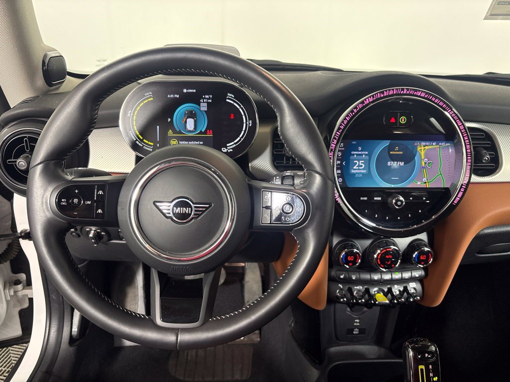 Certified 2024 MINI Cooper SE FWD image 19
