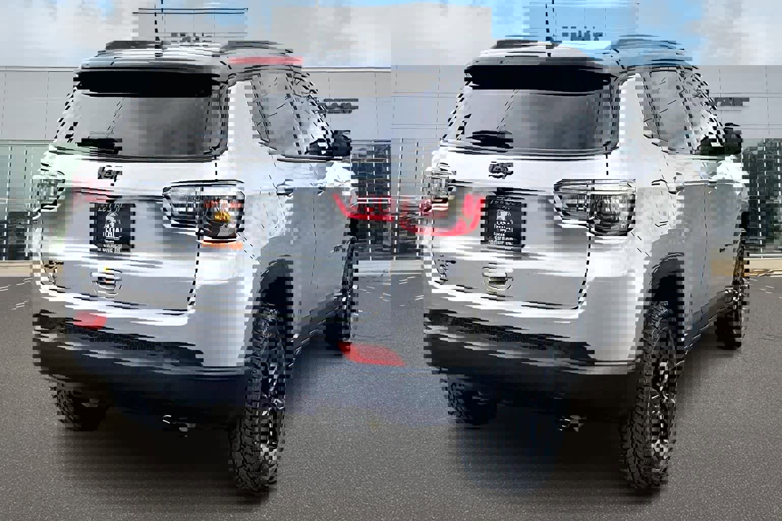 Used 2019 Jeep Compass Altitude image 23