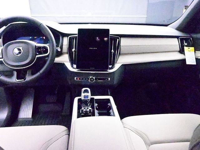New 2026 Volvo XC90 T8 Core w/ Protection Package Premier image 9