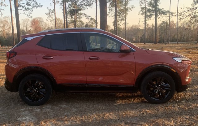 Certified 2024 Buick Encore GX Sport Touring image 5