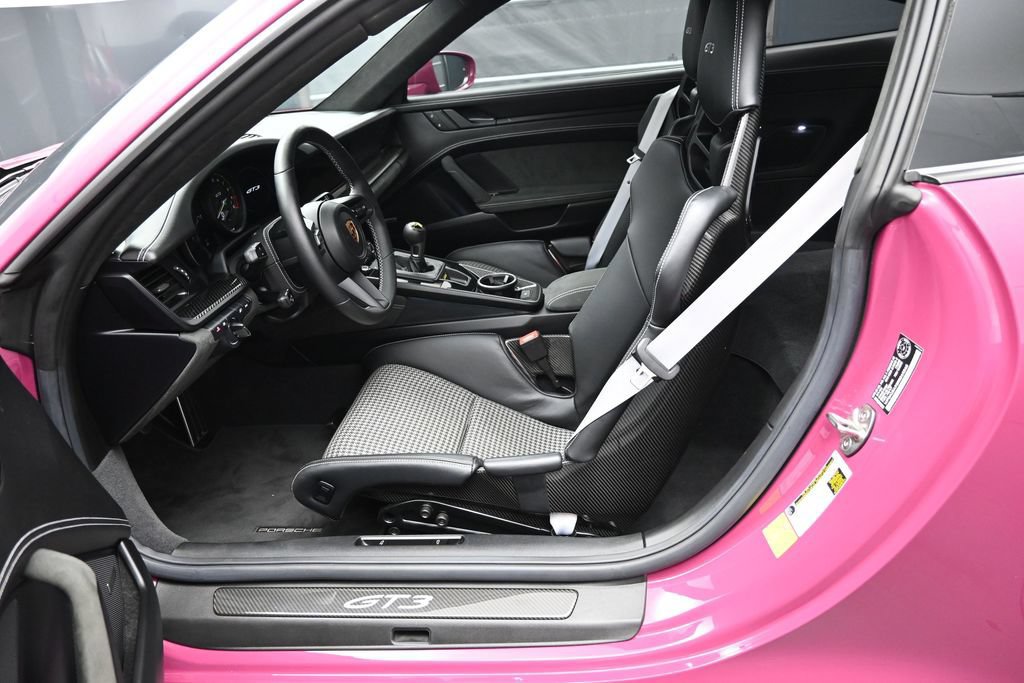Used 2024 Porsche 911 GT3 RWD image 5