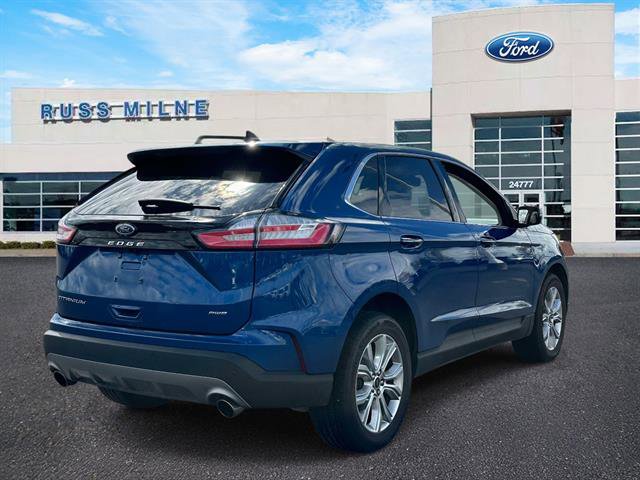 Used 2024 Ford Edge Titanium w/ Equipment Group 301A AWD/4WD image 4
