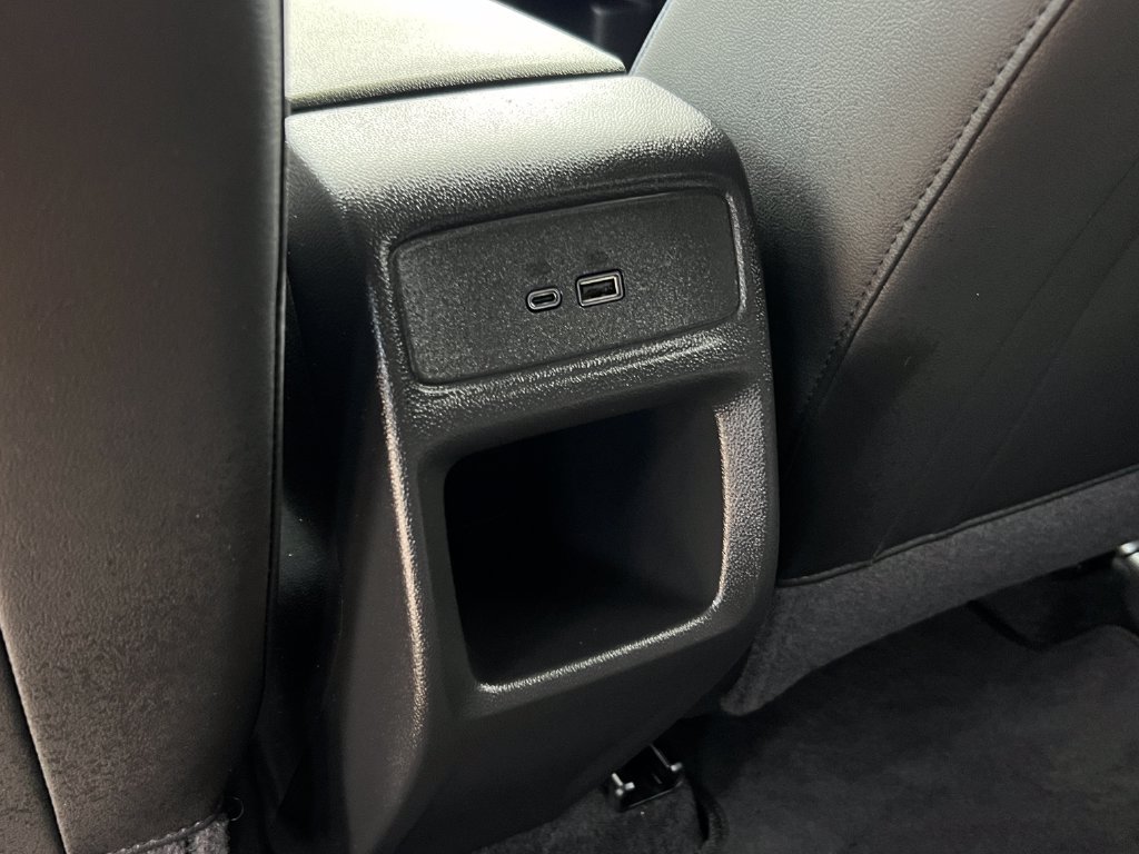 Used 2024 Chevrolet Trax LT w/ Driver Confidence Package FWD image 15