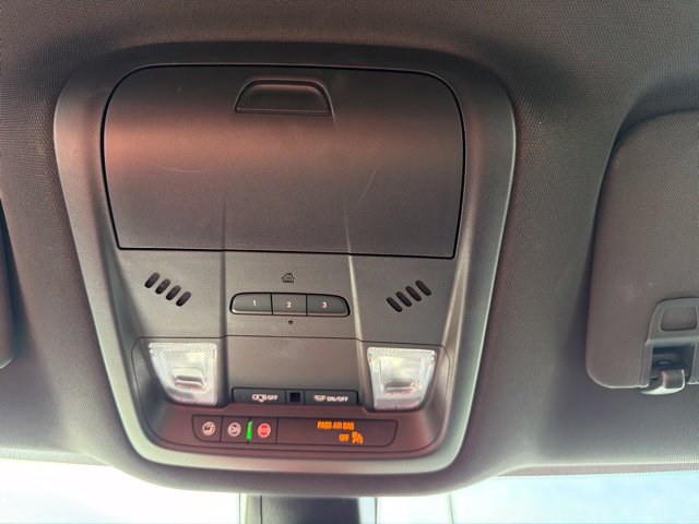 Certified 2022 Buick Enclave Essence FWD image 24