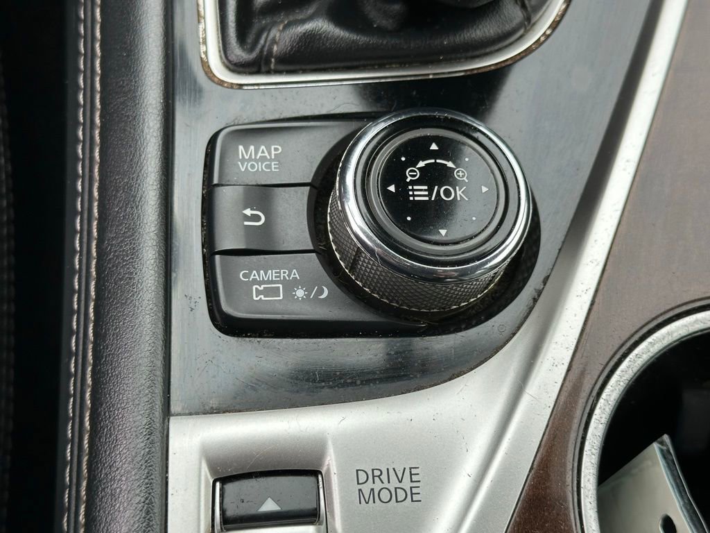 Used 2018 INFINITI Q50 Luxe w/ Essential Package (3.0T Luxe) image 35