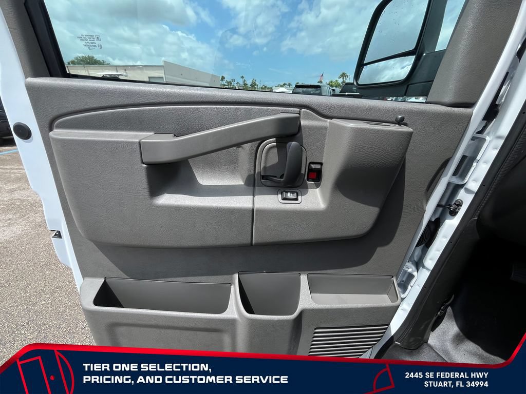 New 2026 GMC Savana 2500 w/ Driver Convenience Package RWD image 17