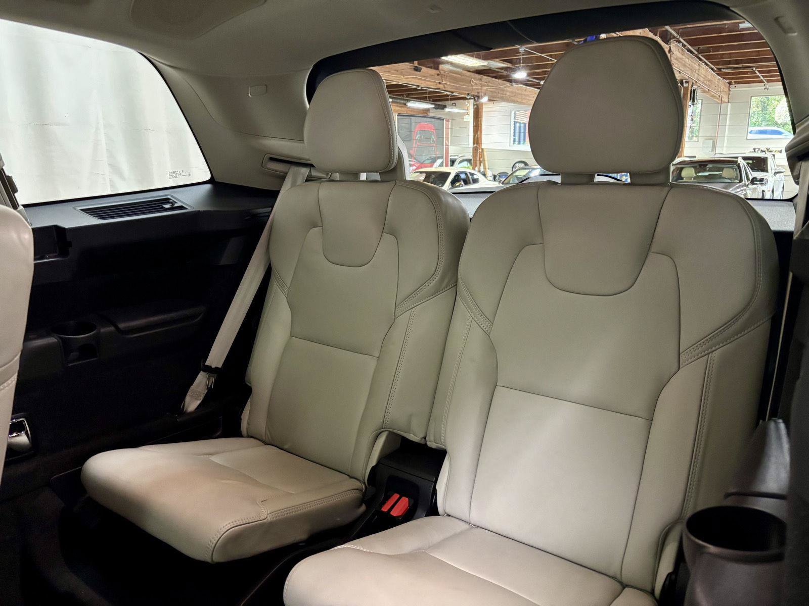 Used 2021 Volvo XC90 T8 Inscription w/ Advanced Package AWD/4WD image 24
