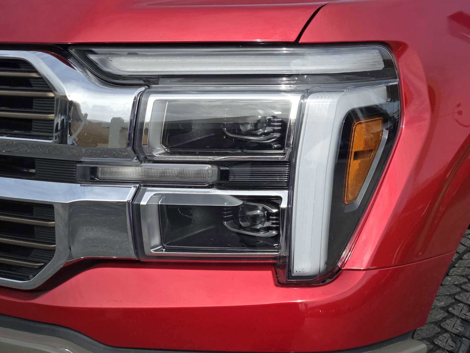 Used 2025 Ford F150 King Ranch w/ FX4 Off-Road Package image 9