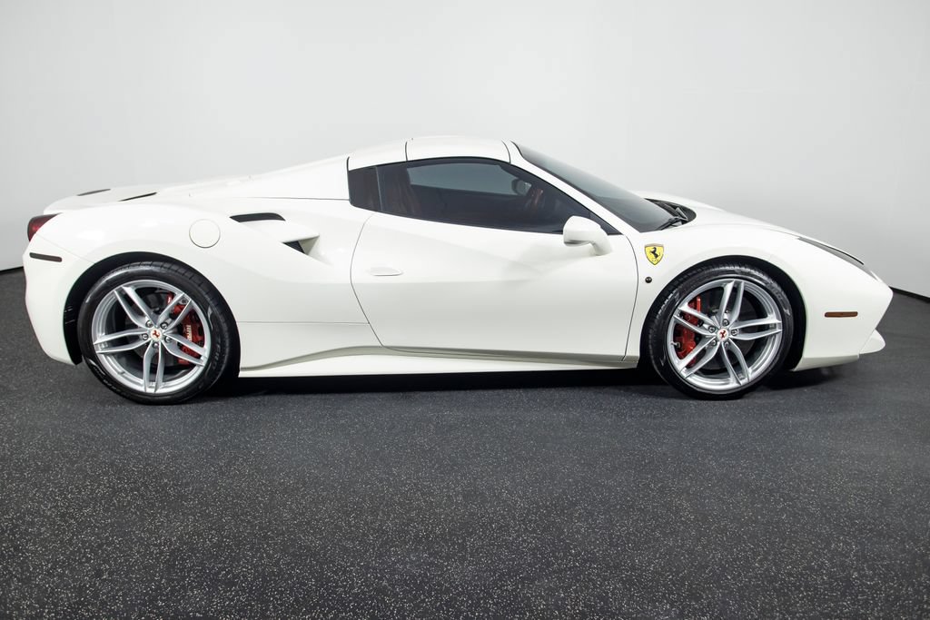 Used 2017 Ferrari 488 Spider RWD image 28