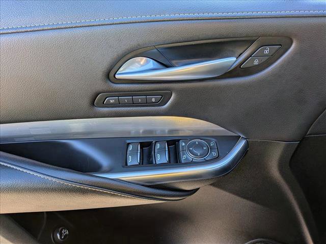 Used 2024 Cadillac XT4 Premium Luxury image 14