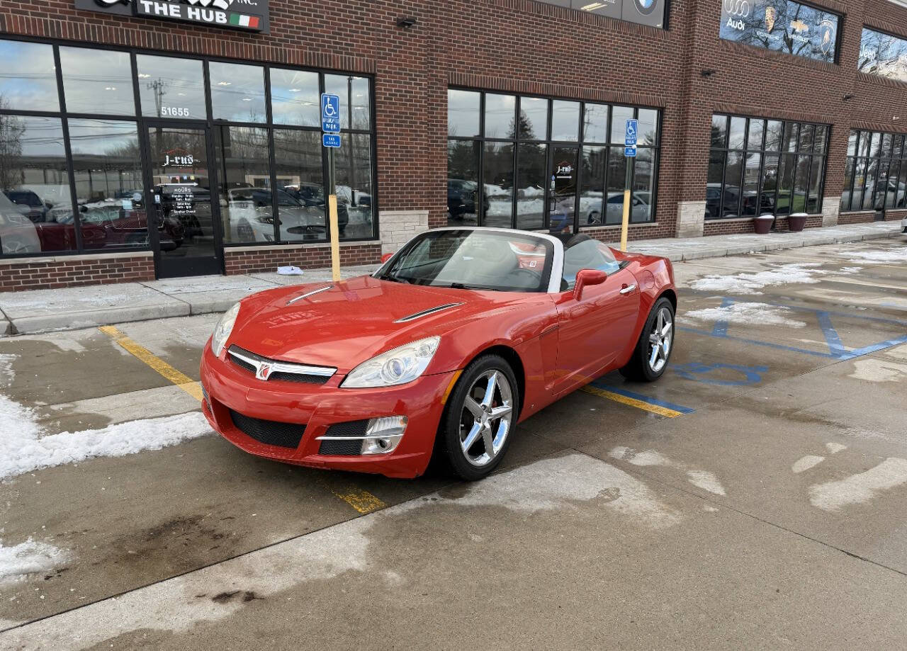 Used 2009 Saturn Sky w/ Premium Trim Package image 4