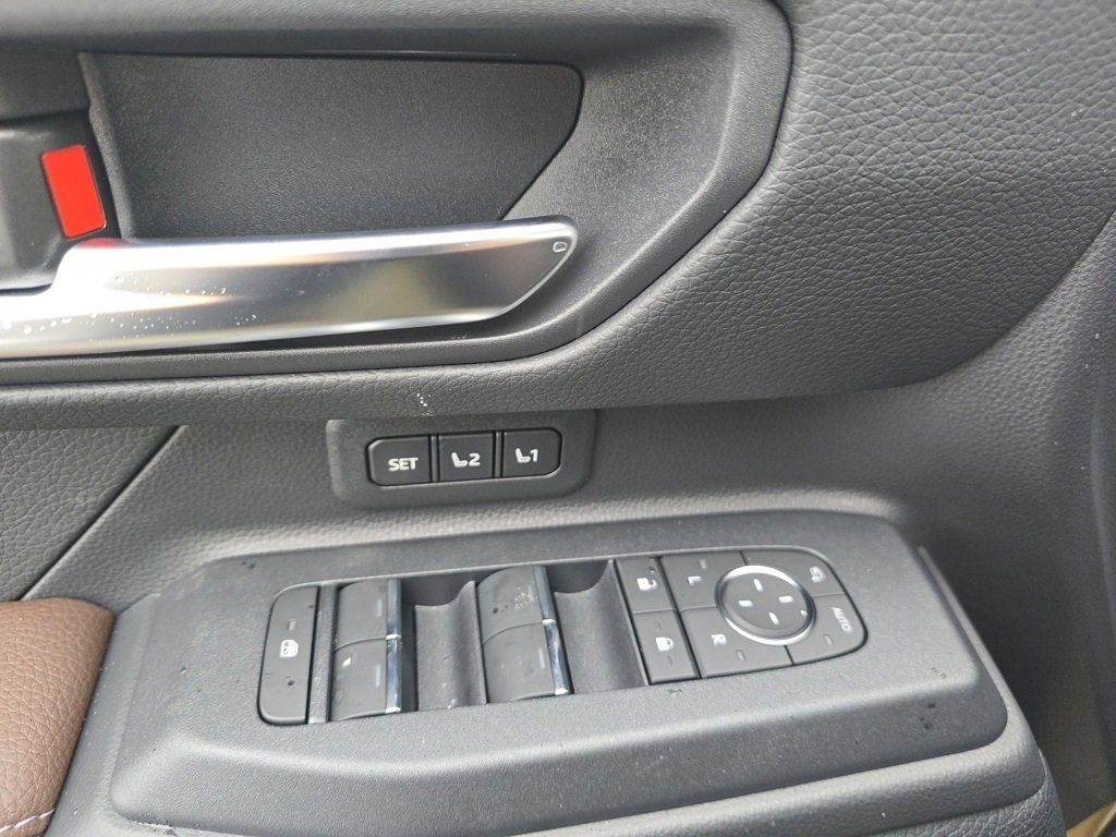 New 2026 Toyota Land Cruiser image 33