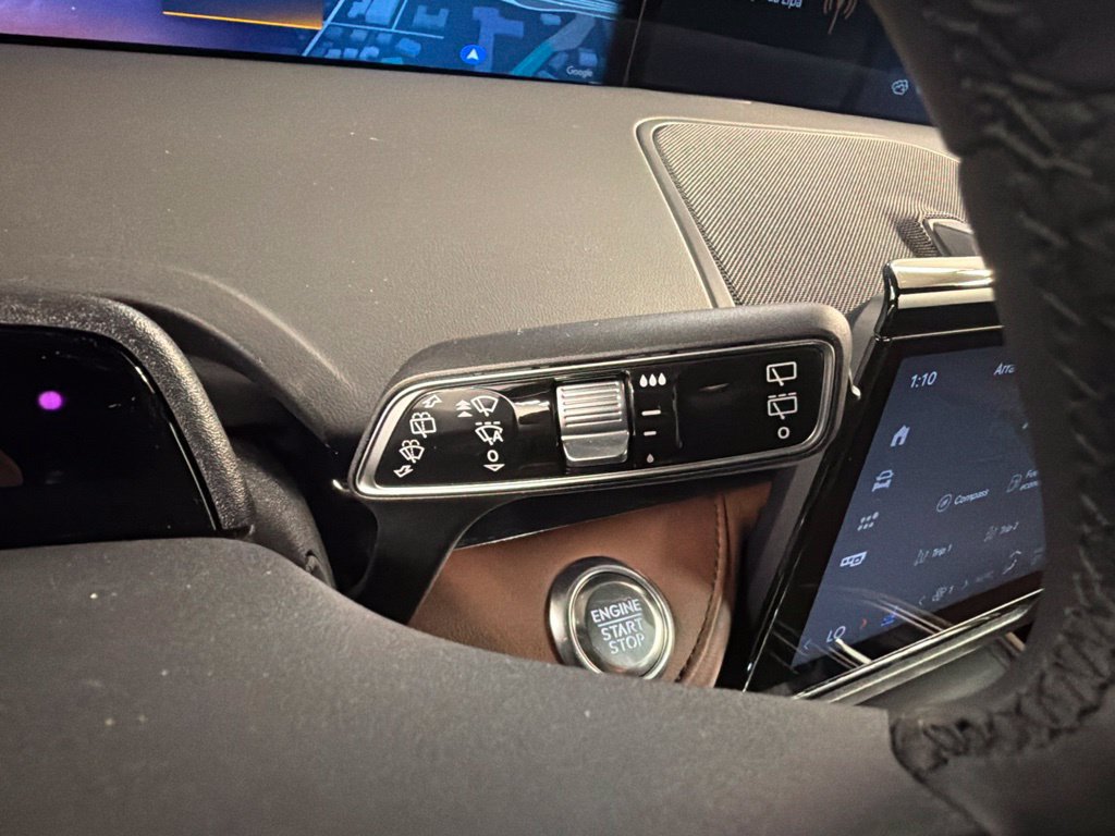New 2026 Lincoln Nautilus Reserve AWD/4WD image 23