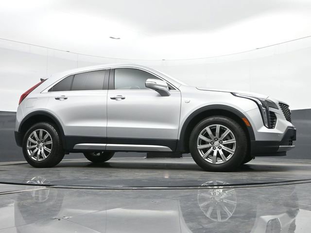 Used 2022 Cadillac XT4 Premium Luxury w/ Safety Alert Package image 34