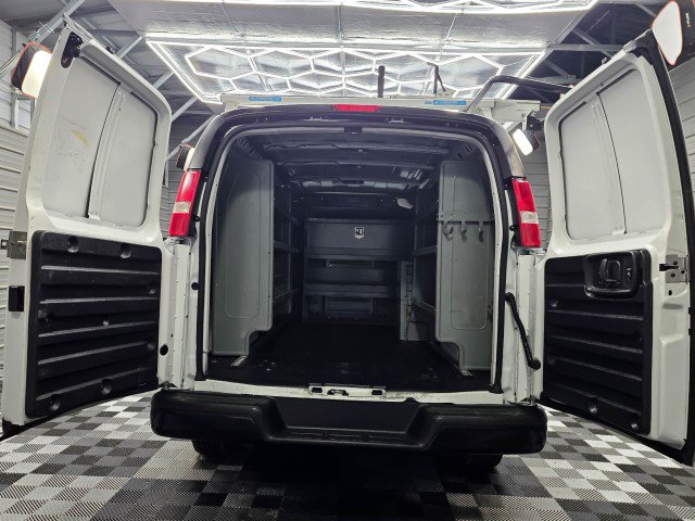 Used 2023 GMC Savana 2500 w/ Driver Convenience Package RWD image 12