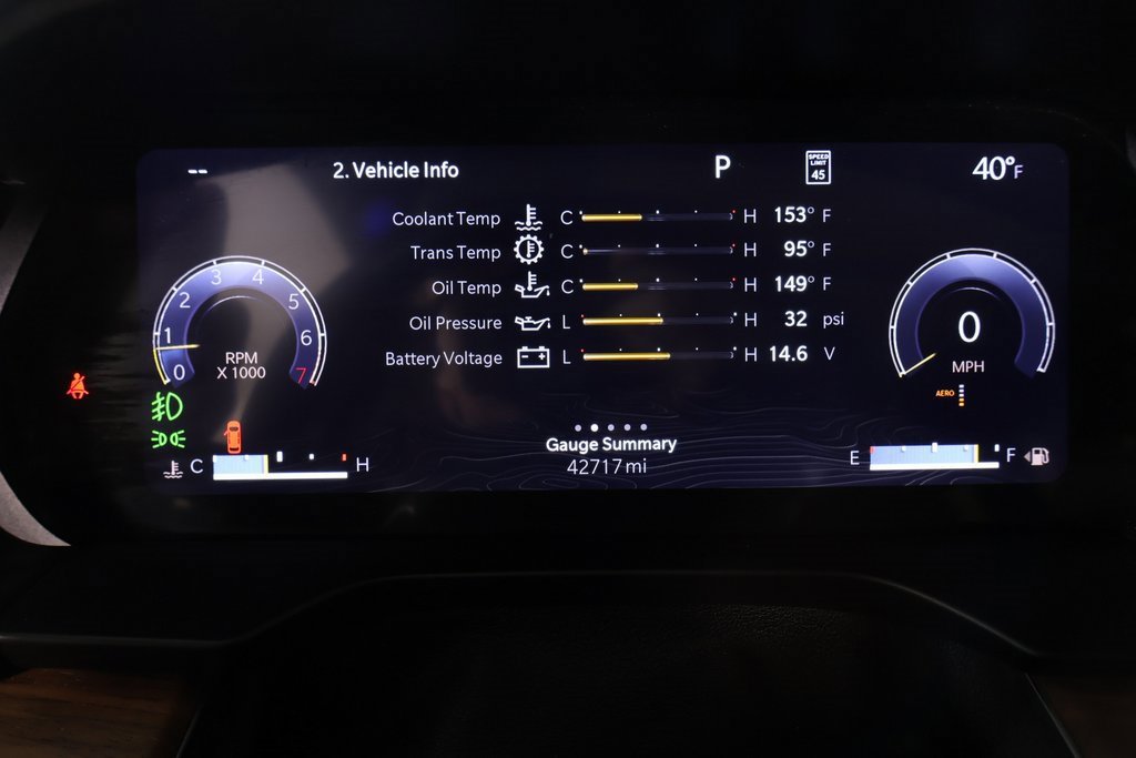 Used 2023 Jeep Grand Cherokee L Summit w/ Luxury Tech Group V image 4