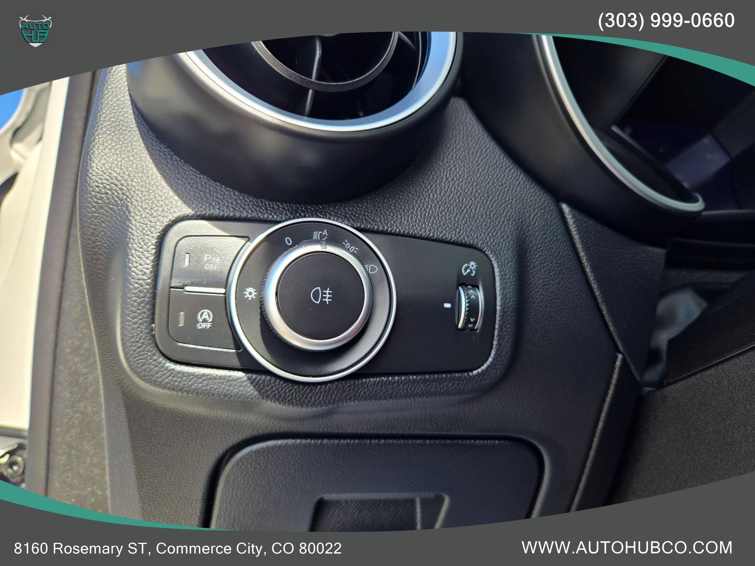 Used 2019 Alfa Romeo Stelvio Quadrifoglio w/ Driver Assist Dynamic Package image 23