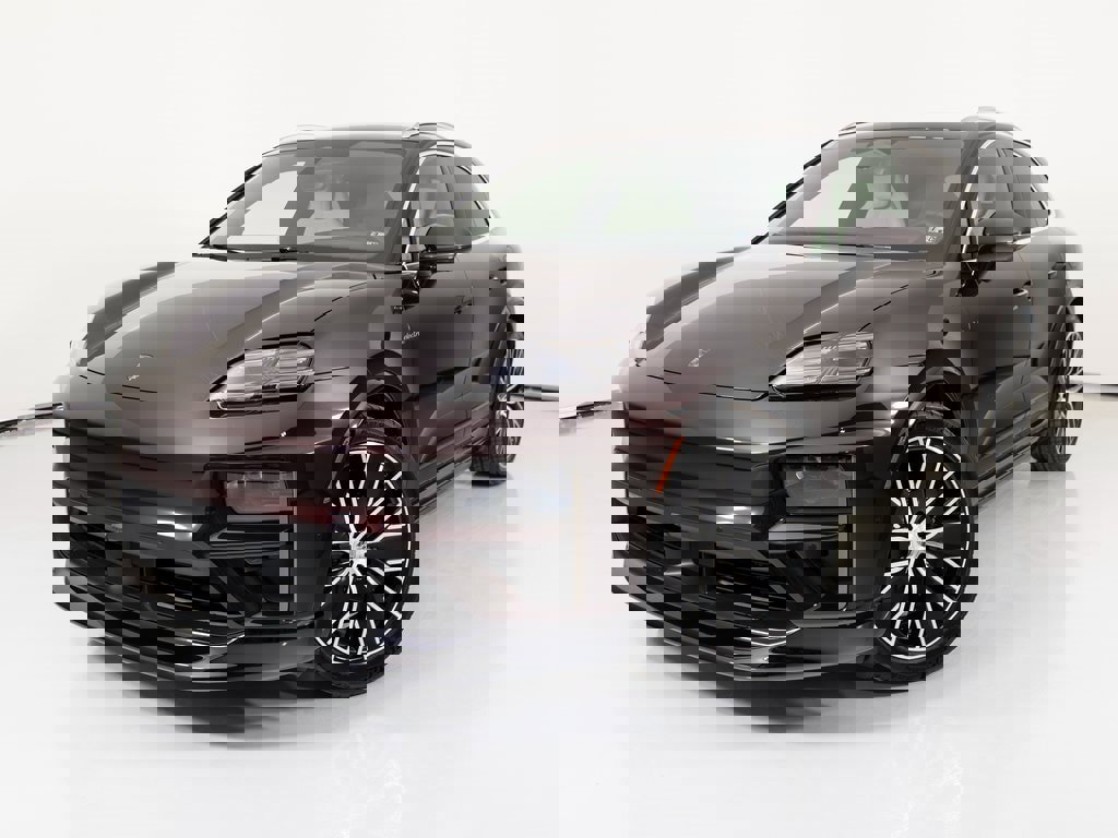 New 2025 Porsche Macan Turbo Electric image 1