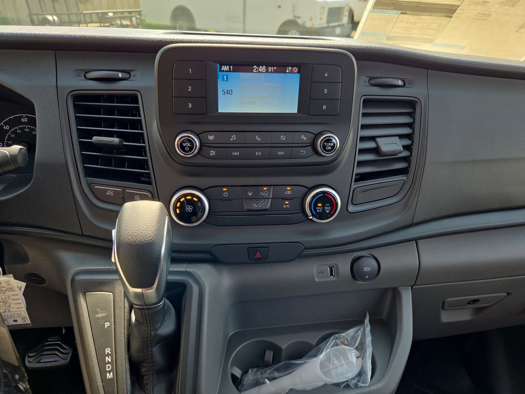 New 2025 Ford Transit 250 148 Medium Roof image 18