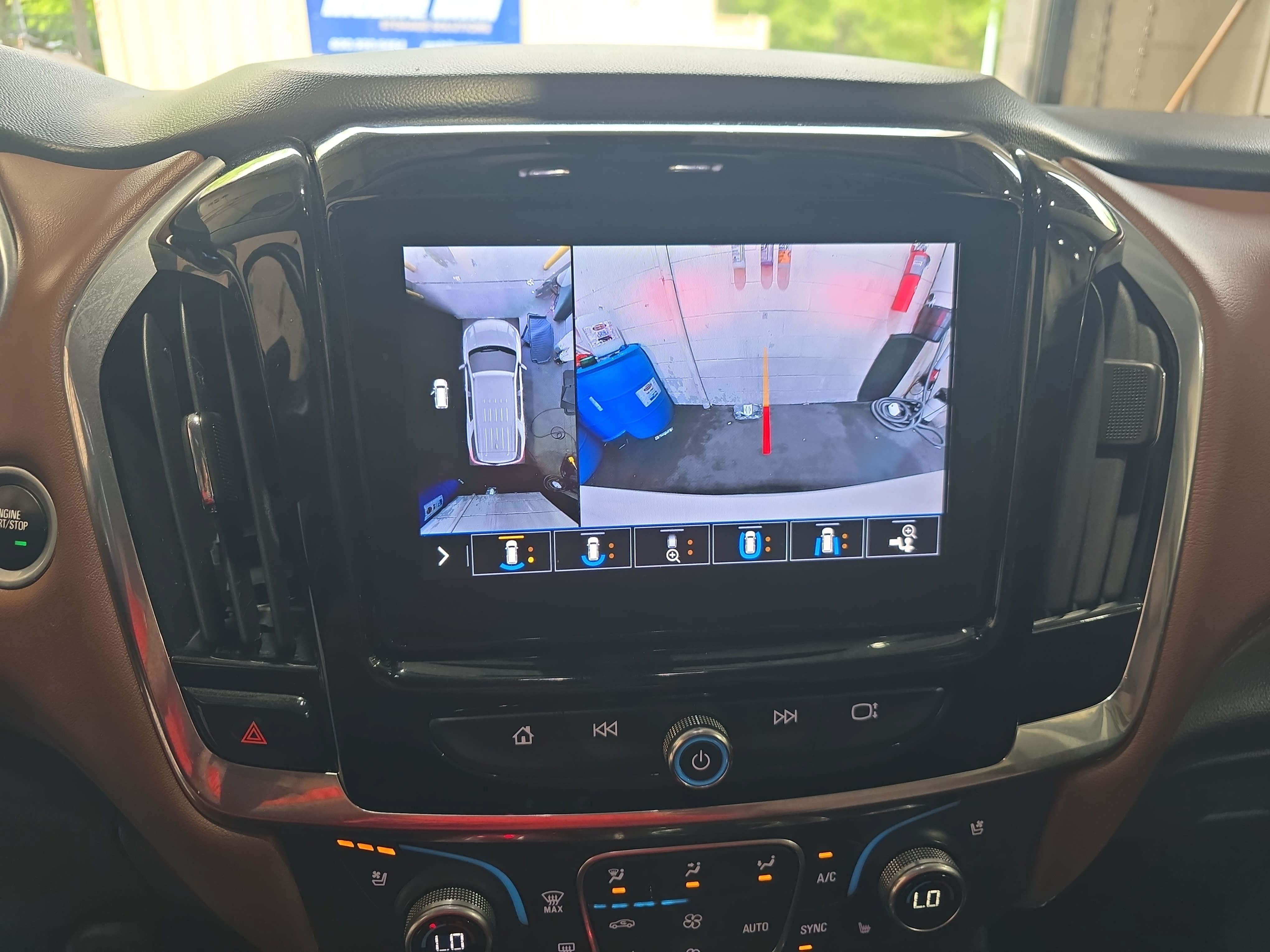 Used 2020 Chevrolet Traverse High Country AWD/4WD image 23