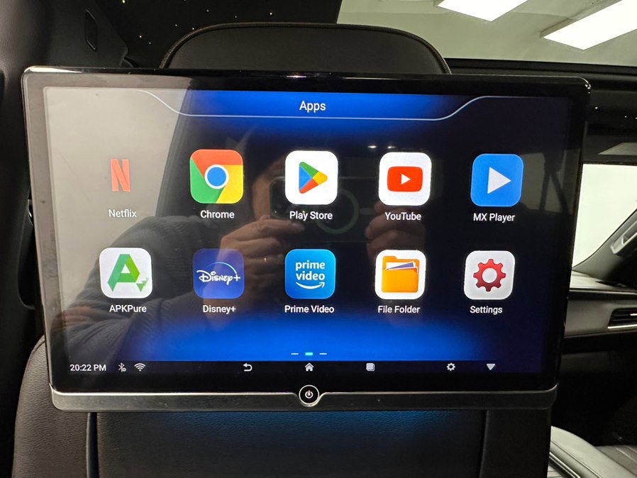 Used 2021 Chevrolet Suburban RST w/ Luxury Package image 39